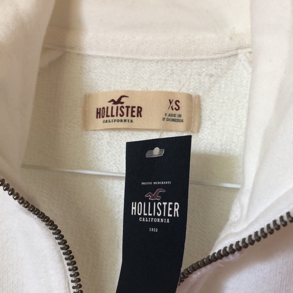 Hollister Knitted Overtop - Picture 3 of 3